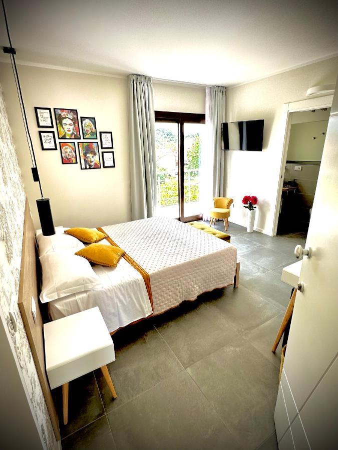 Karasole Hotel San Teodoro  Buitenkant foto