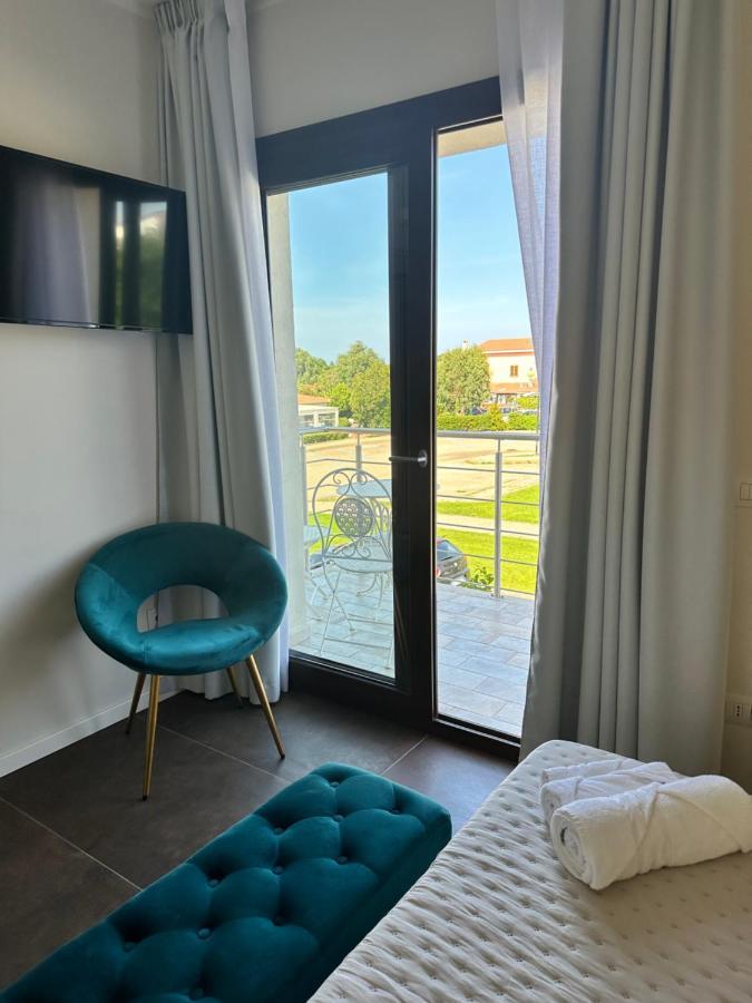 Karasole Hotel San Teodoro  Buitenkant foto